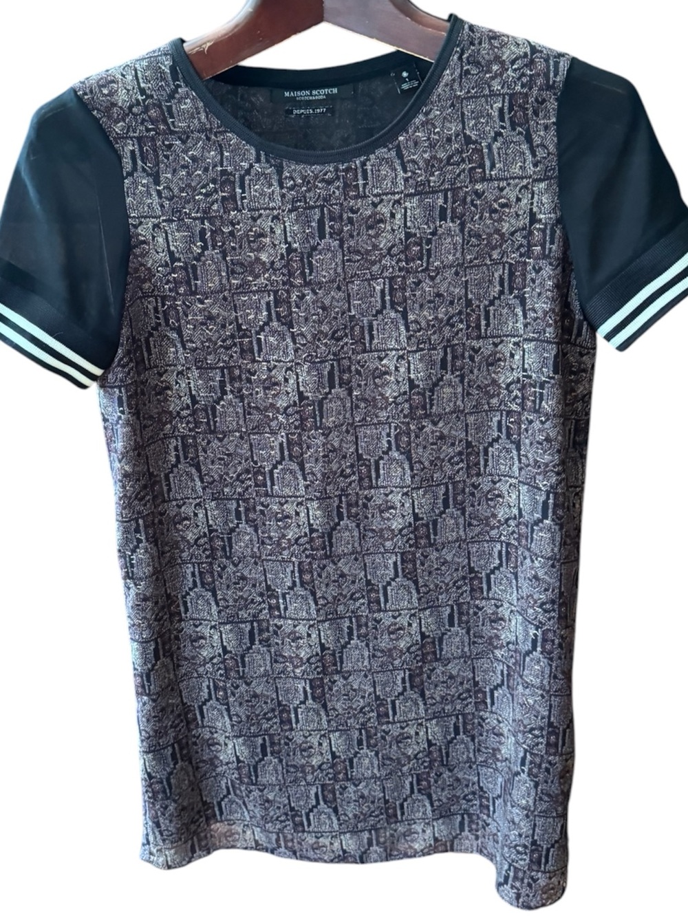 Maison Scotch Patterned Short Sleeve mini dress Black & Mauve and gold like new